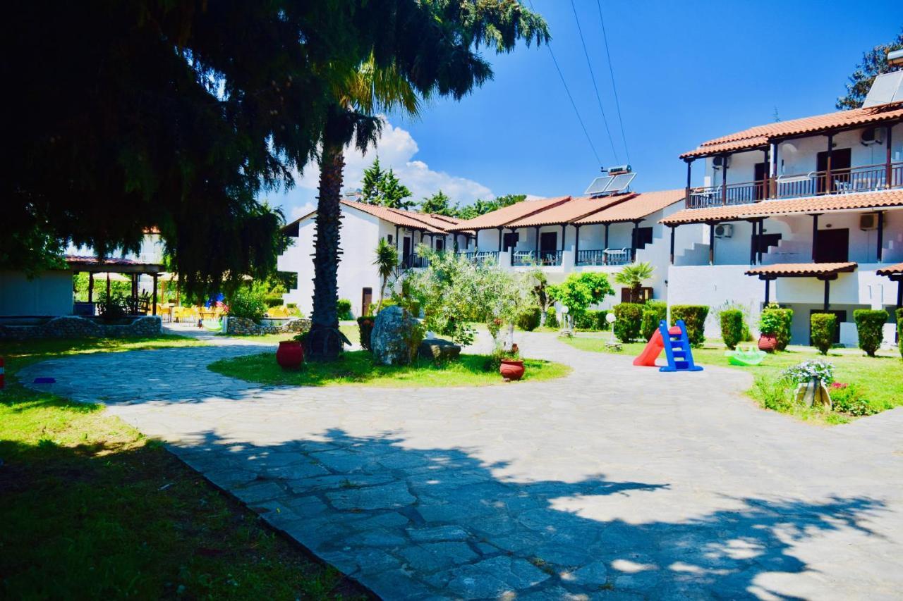 Hotel Kari Ouranoupoli Luaran gambar