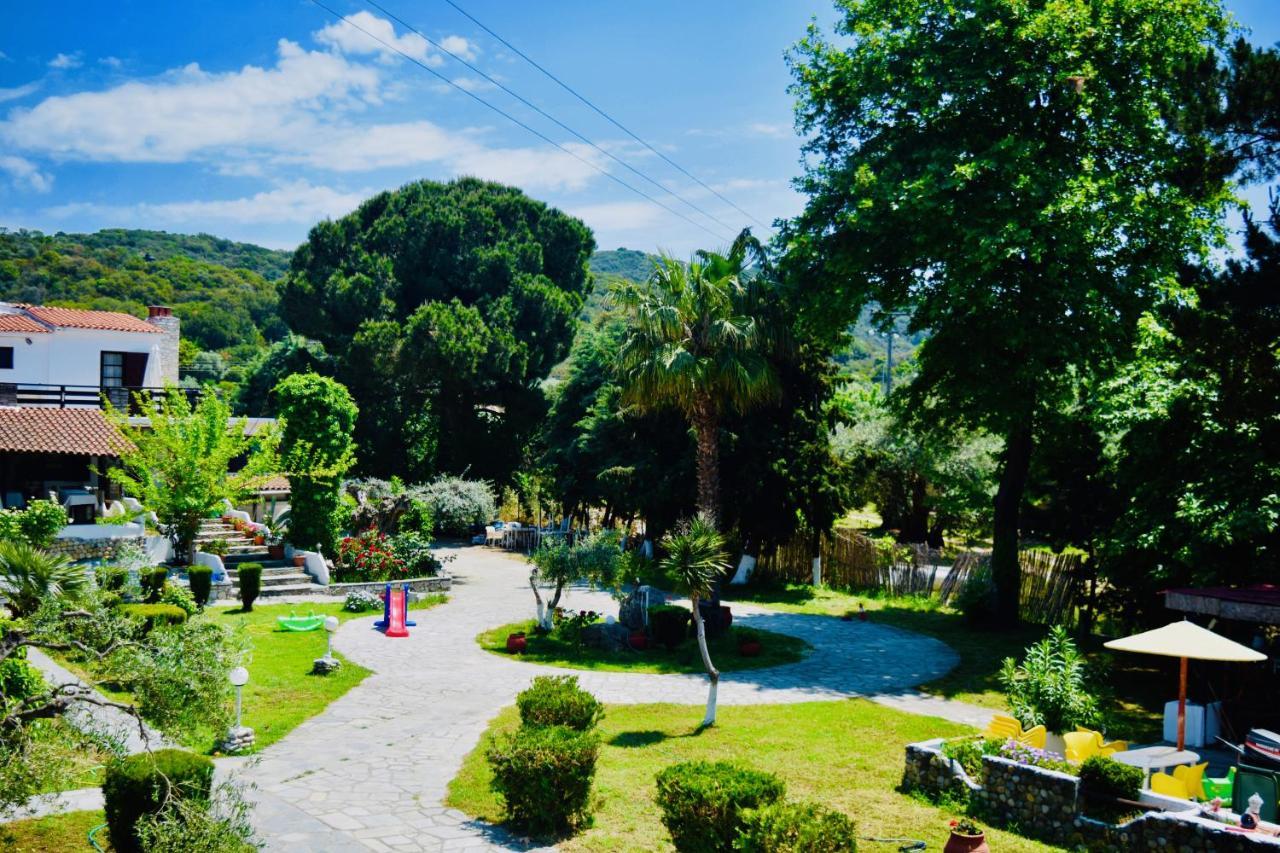 Hotel Kari Ouranoupoli Luaran gambar