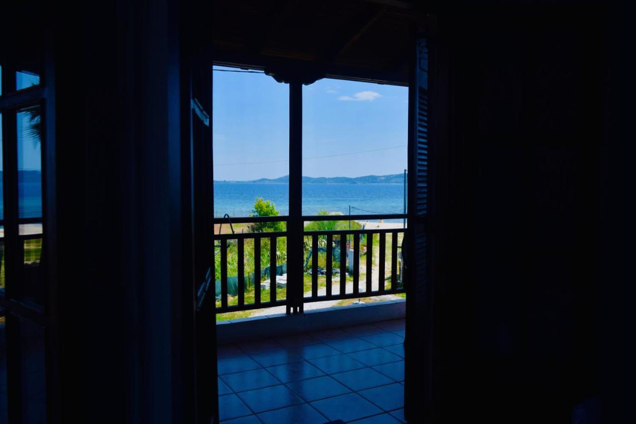 Hotel Kari Ouranoupoli Luaran gambar