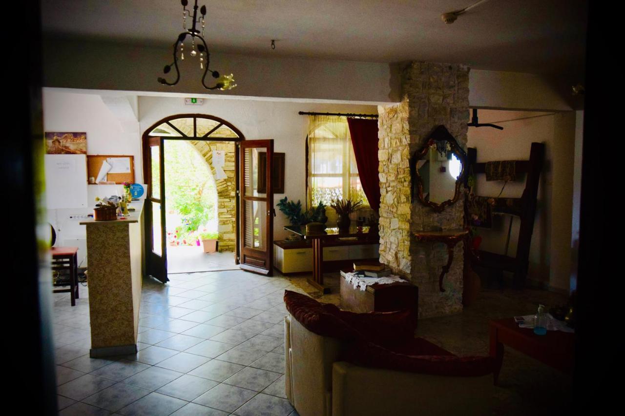 Hotel Kari Ouranoupoli Luaran gambar