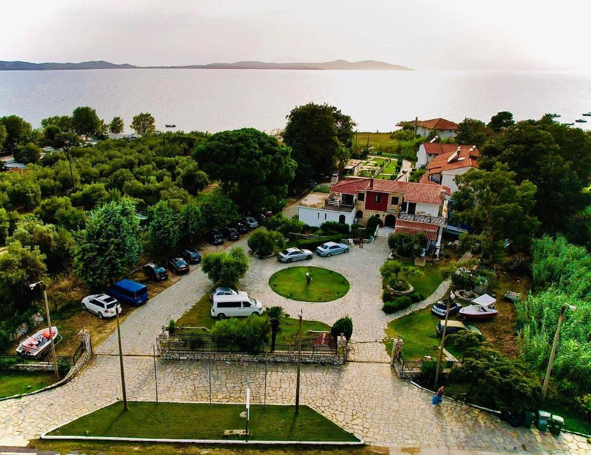Hotel Kari Ouranoupoli Luaran gambar