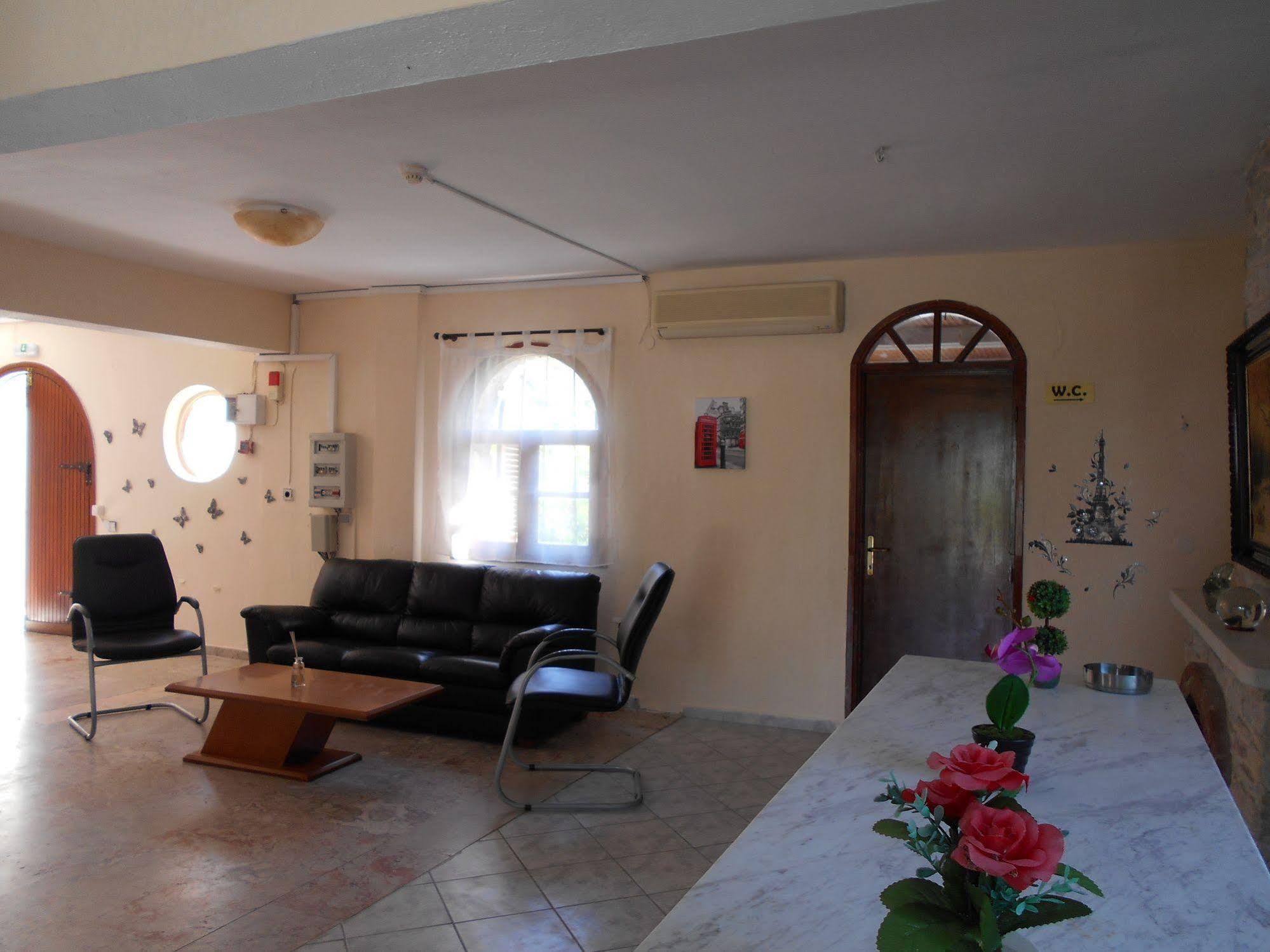 Hotel Kari Ouranoupoli Luaran gambar