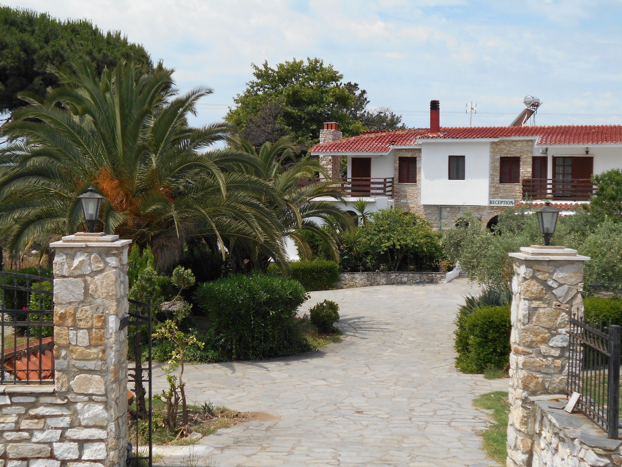 Hotel Kari Ouranoupoli Luaran gambar